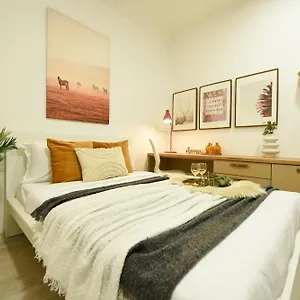  Appartamento Ideal - Spacious & Modern Near Unirii Square